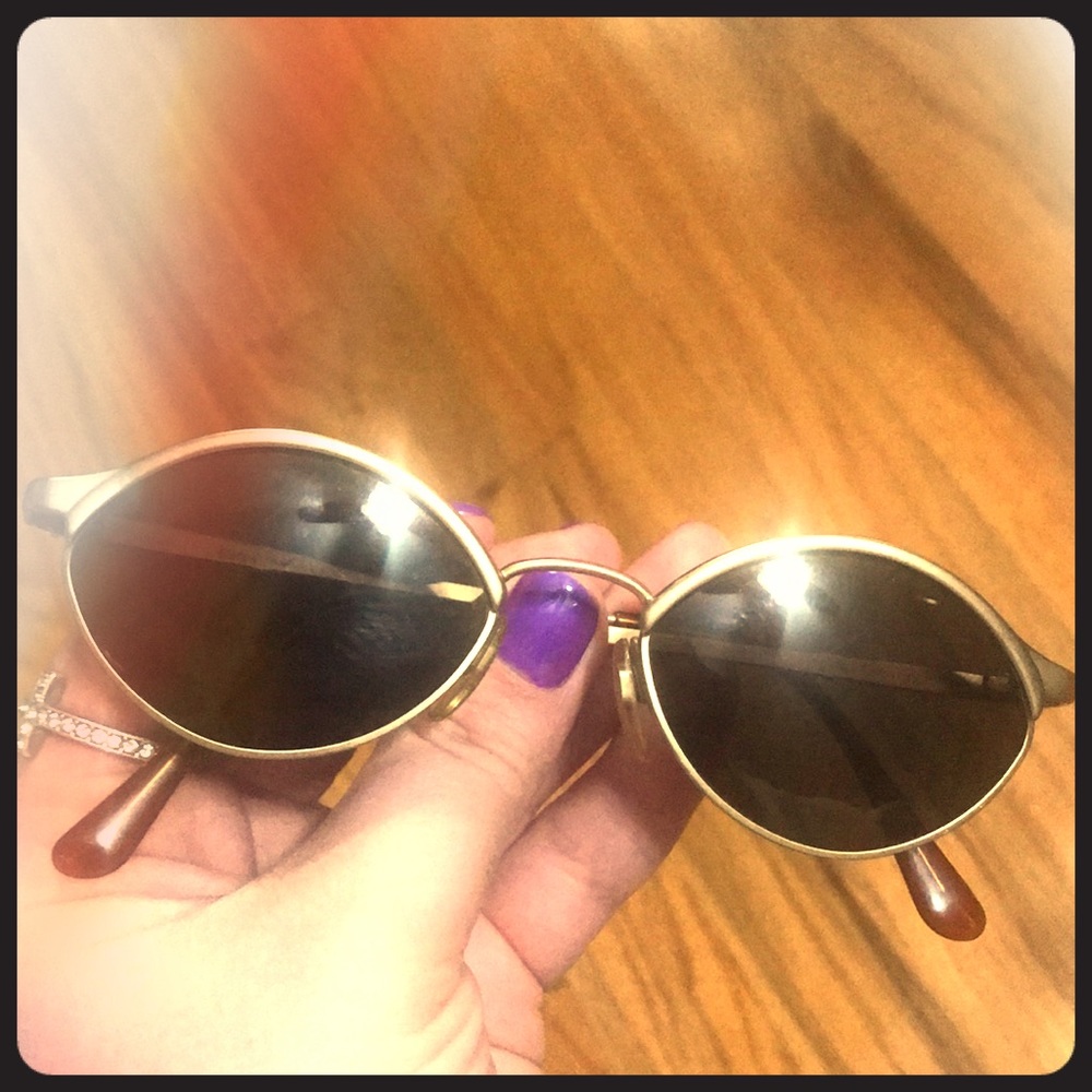 Sunglasses 😎